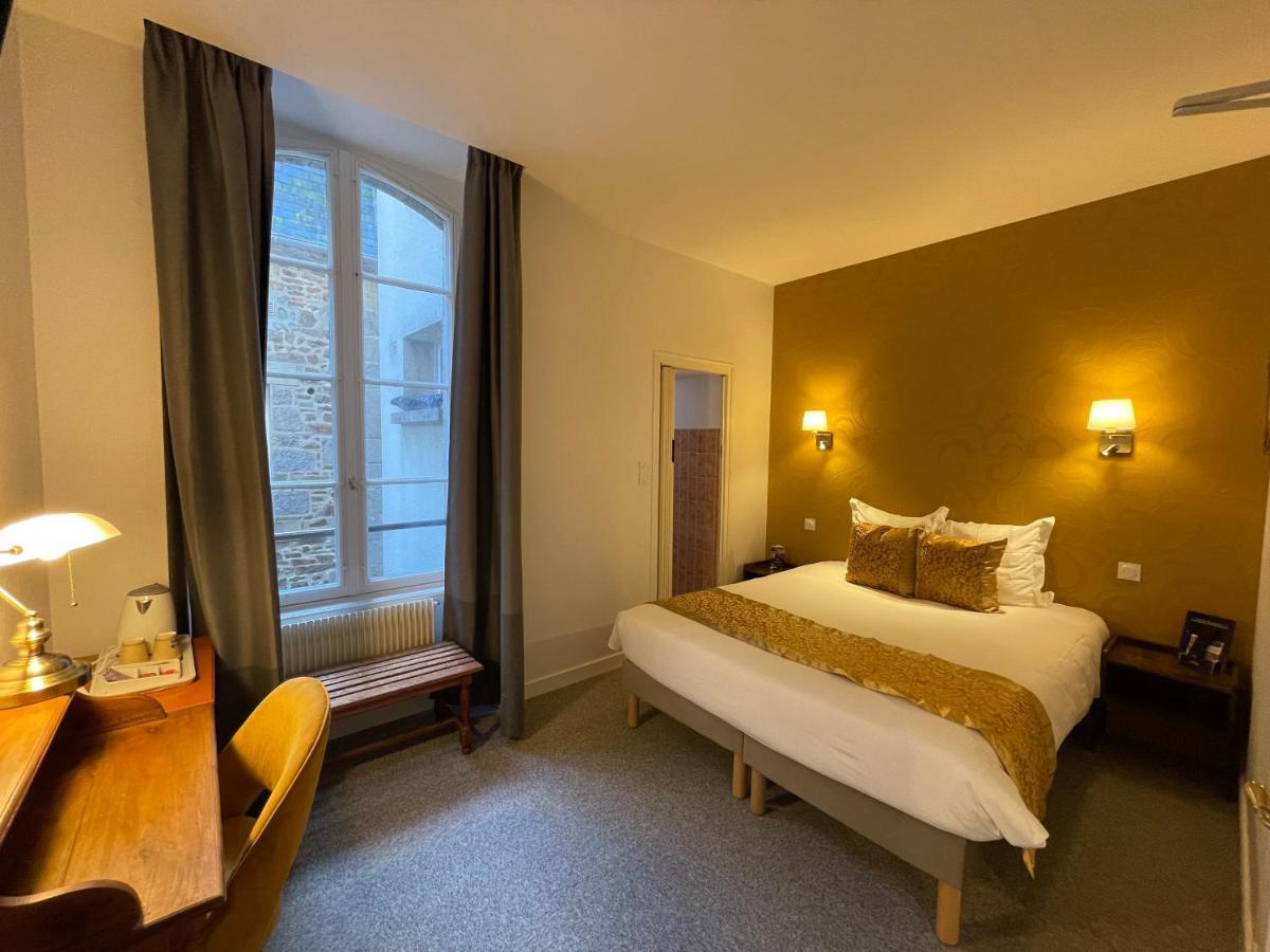 Balzac Hotel Restaurant Fougères Buitenkant foto